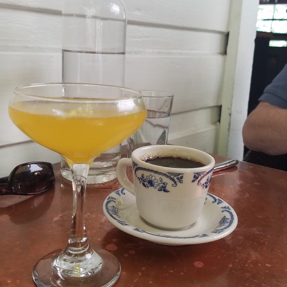 Meet your Posher, Pam - Picture 2 of 2